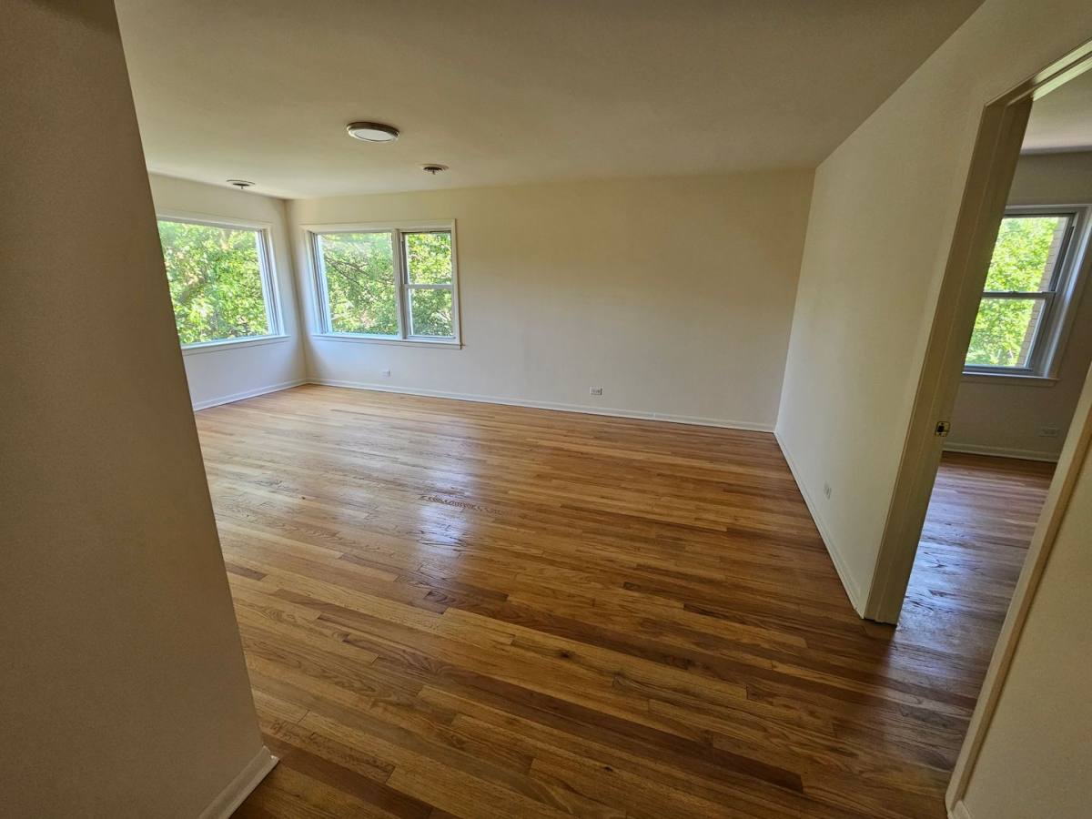 Apartment for rent at 1100 Church St, Evanston, IL 60201