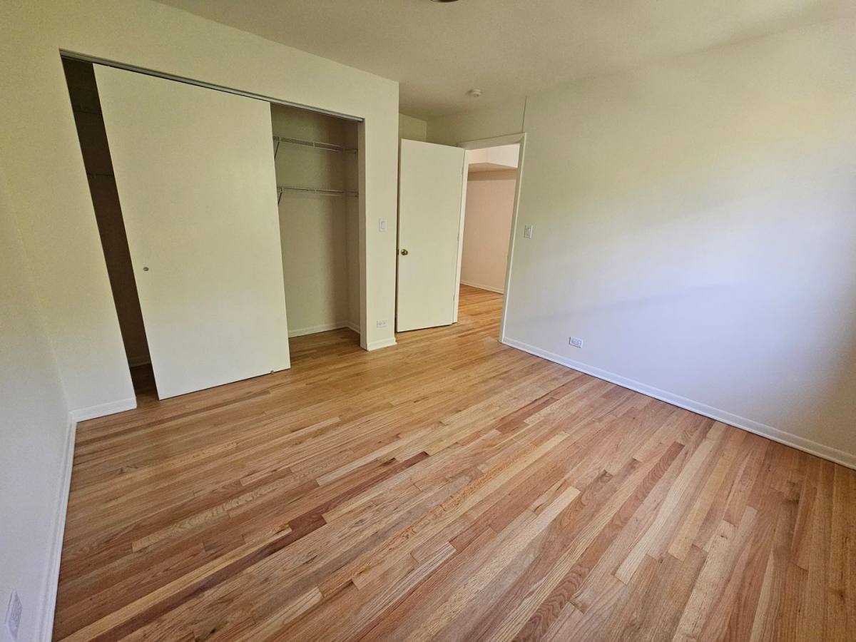 Apartment for rent at 1100 Church St, Evanston, IL 60201