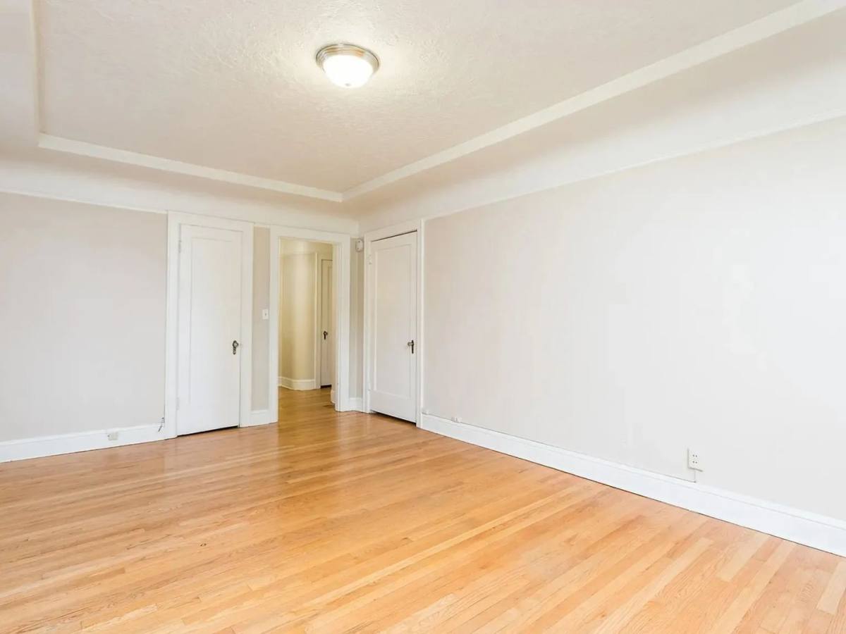 Apartment for rent at 708 NW 19th Ave, Portland, OR 97209