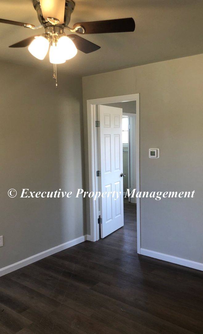 Apartment for rent at 107-109 Gibson St, Copperas Cove, TX 76522