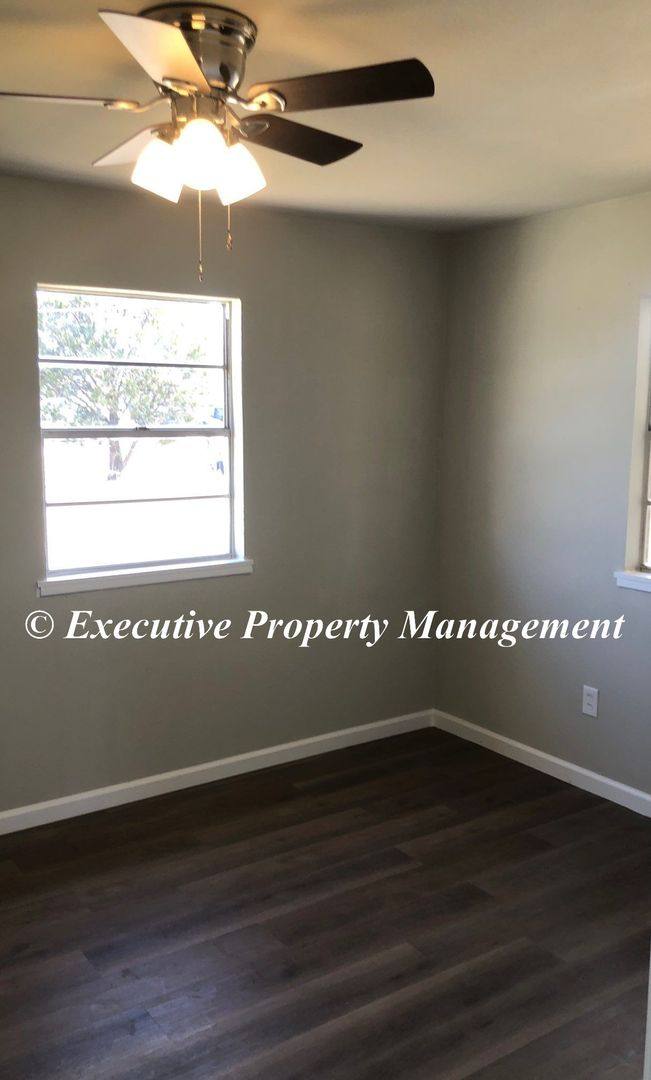 Apartment for rent at 107-109 Gibson St, Copperas Cove, TX 76522