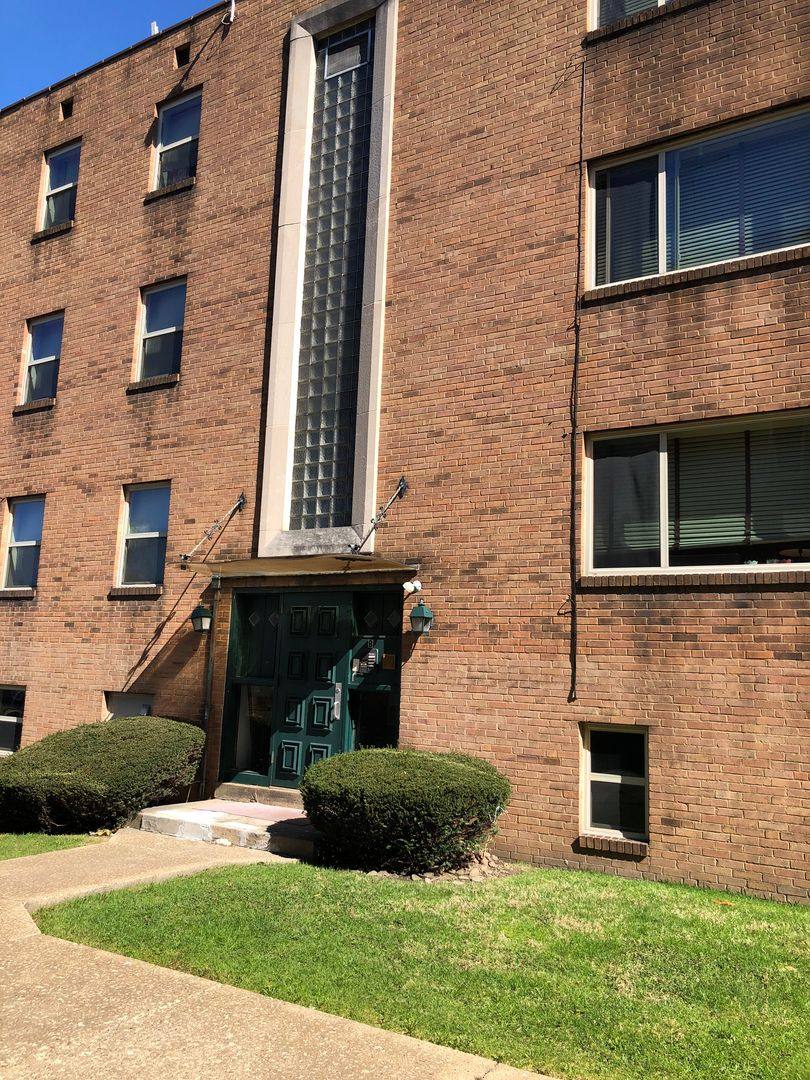 Apartment for rent at 5604 Fifth Ave, Pittsburgh, PA 15232