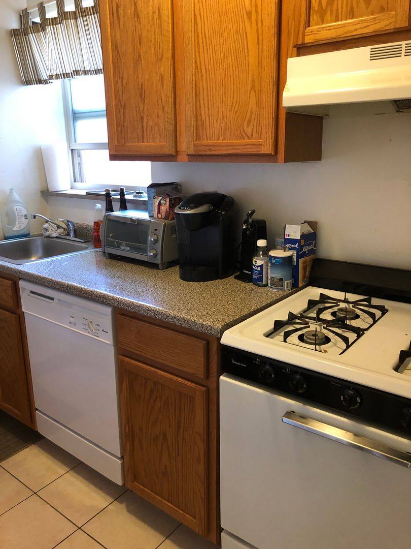Apartment for rent at 5604 Fifth Ave, Pittsburgh, PA 15232