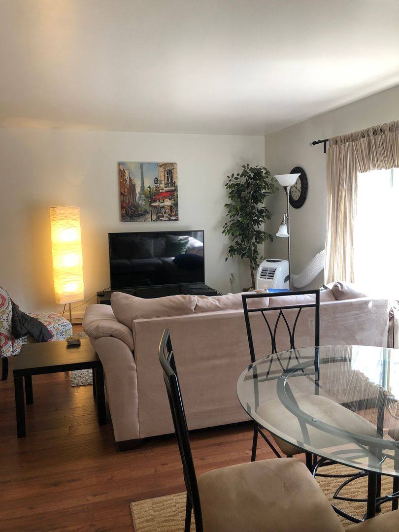 Apartment for rent at 5604 Fifth Ave, Pittsburgh, PA 15232