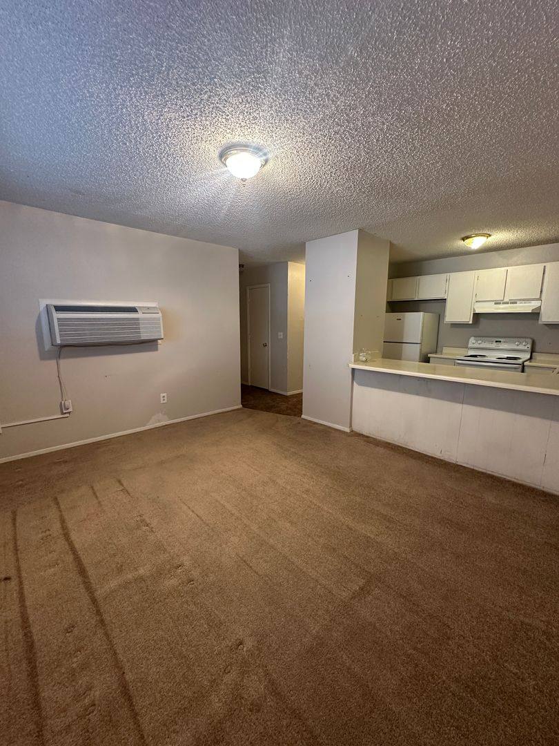 Apartment for rent at 2101 S Jackson, Amarillo, TX 79109