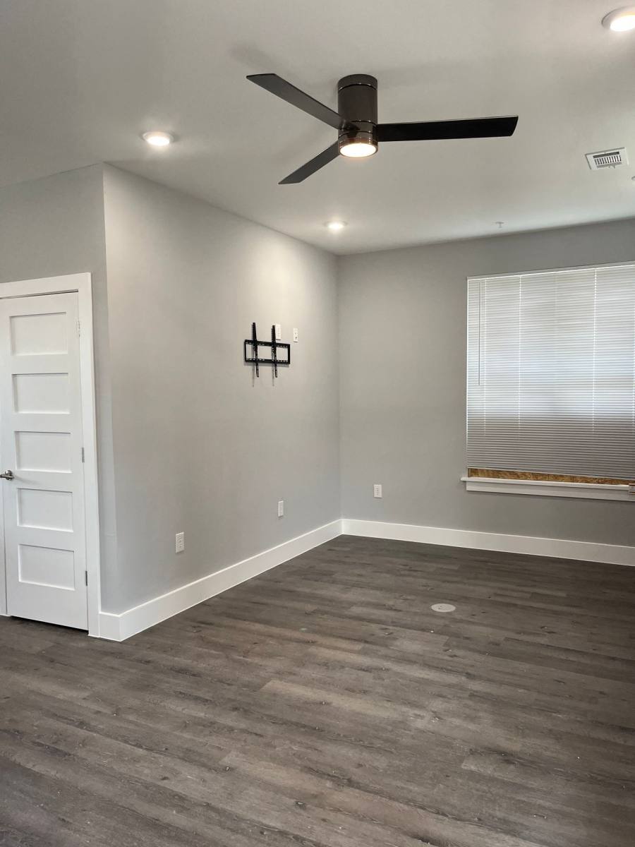 Apartment for rent at 3144 Forest Park Blvd, Fort Worth, TX 76110