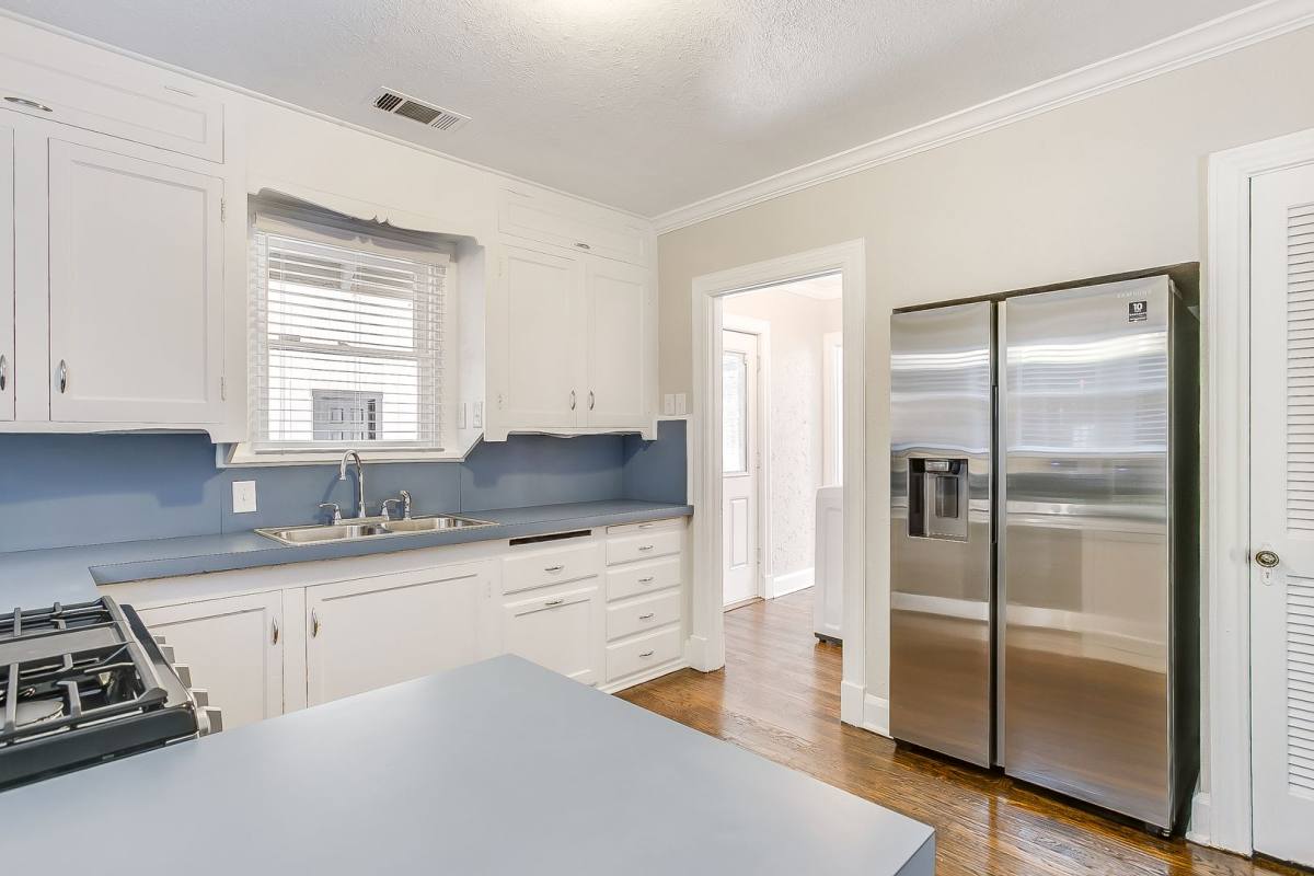 Apartment for rent at 3257 Greene Ave, Fort Worth, TX 76109