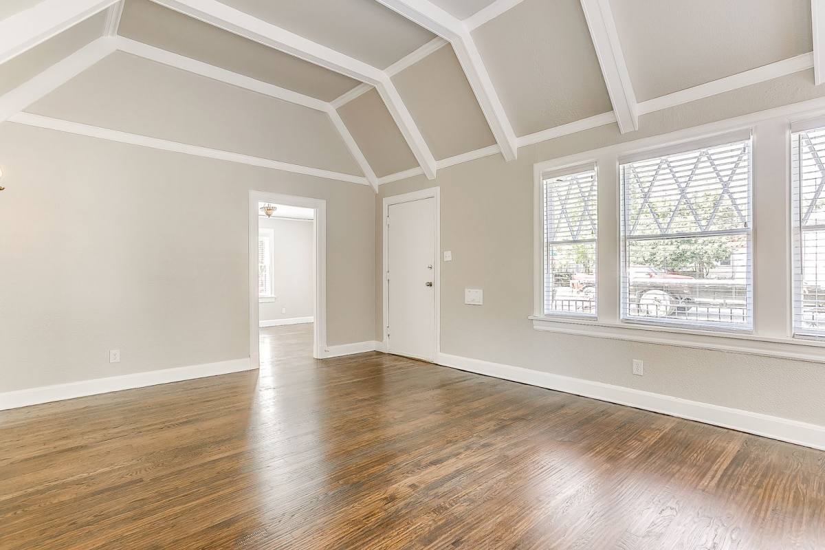 Apartment for rent at 3257 Greene Ave, Fort Worth, TX 76109
