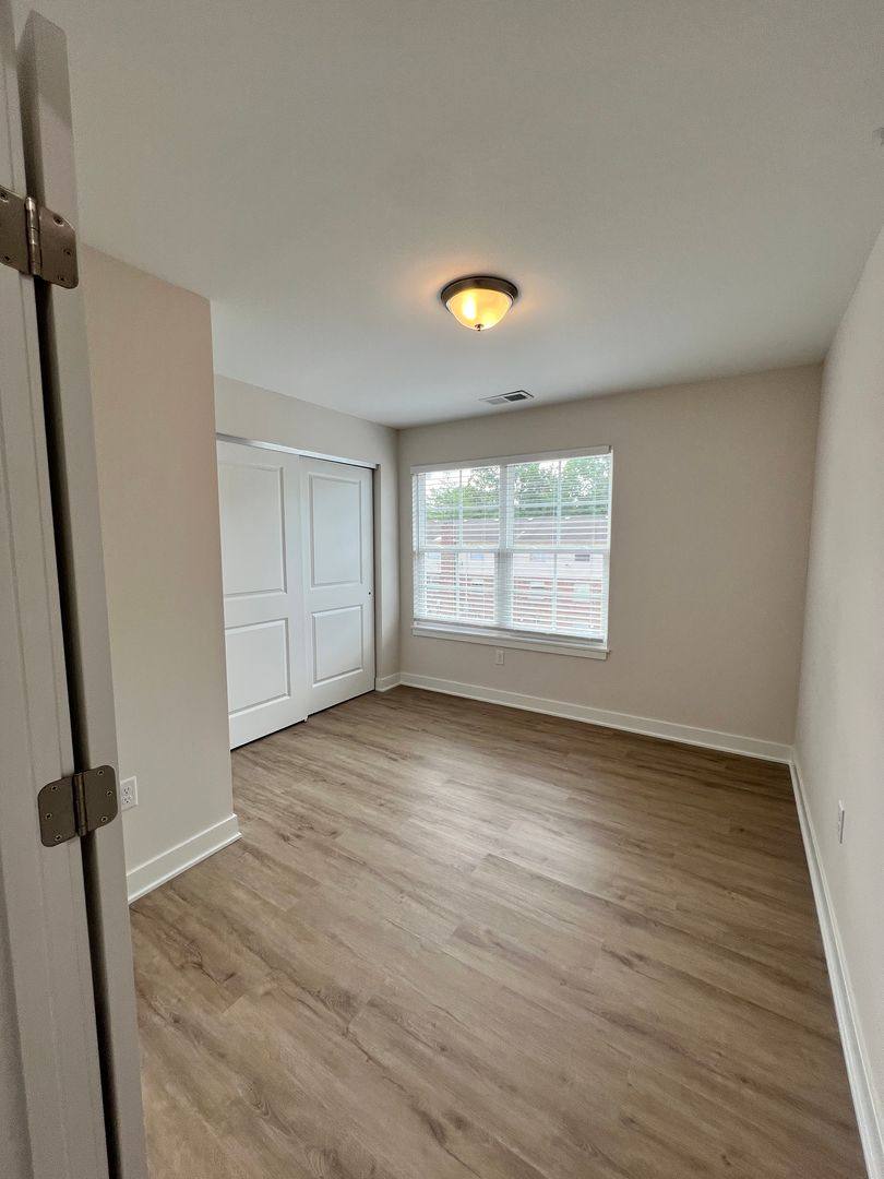 Apartment for rent at 4238 Kugler Mill Rd, Cincinnati, OH 45236