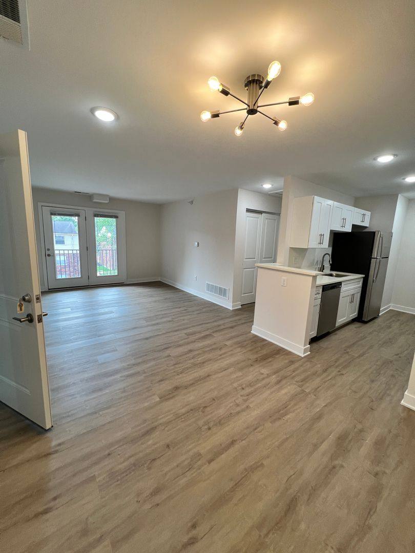Apartment for rent at 4238 Kugler Mill Rd, Cincinnati, OH 45236
