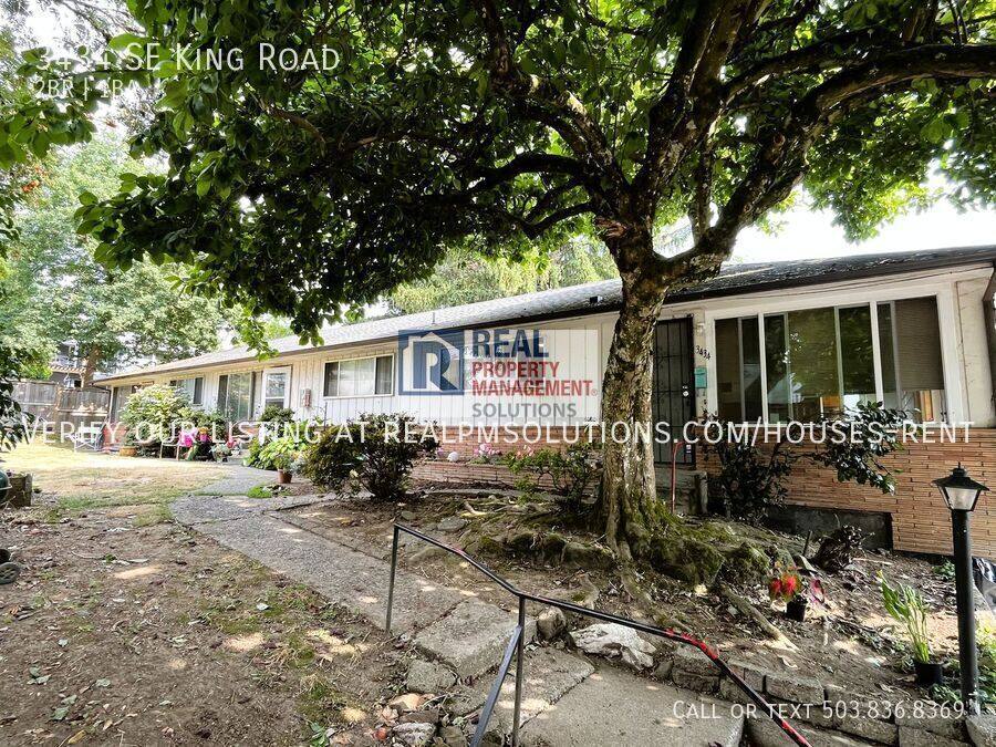 Apartment for rent at 3434 SE King Rd, Portland, OR 97222