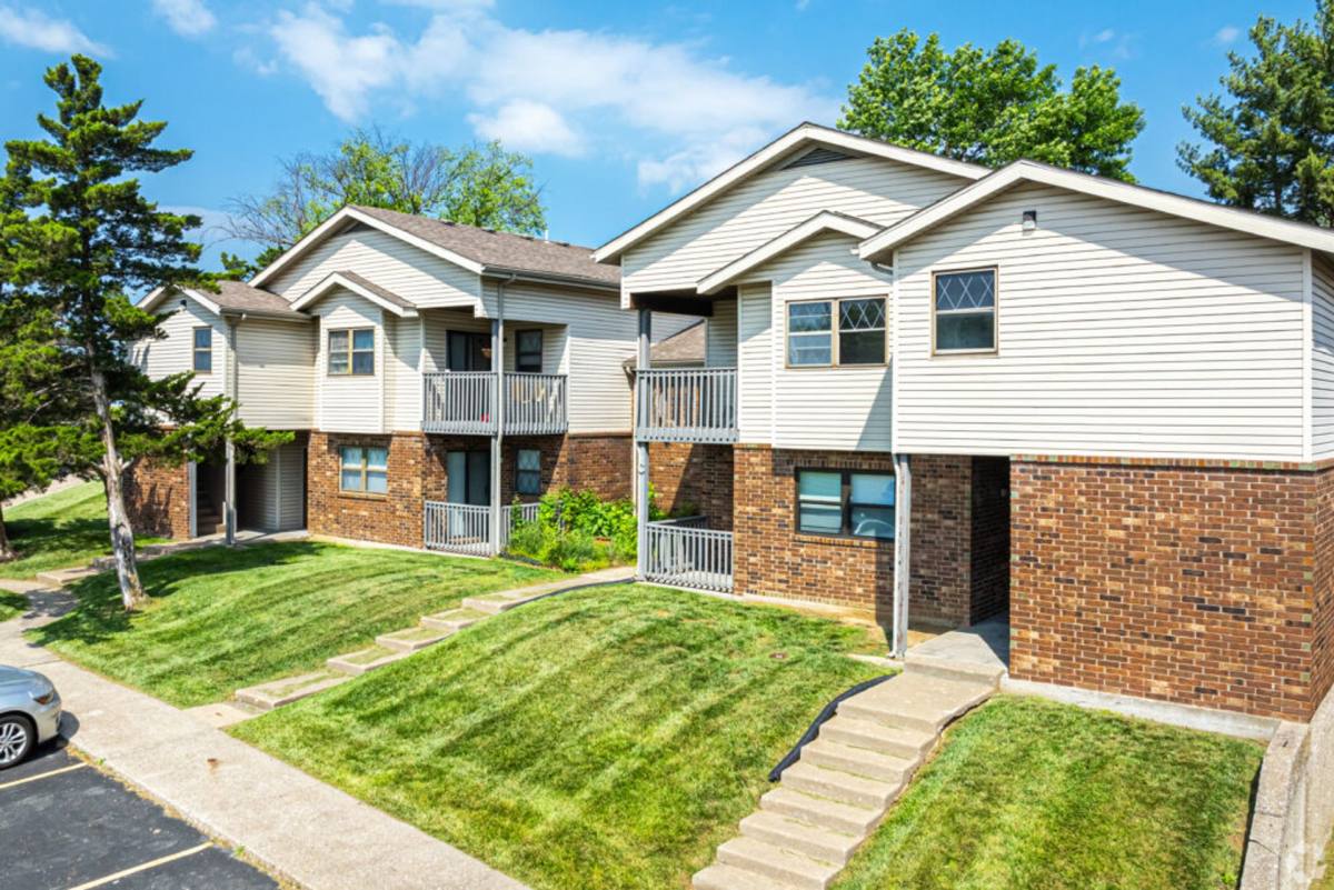 Apartment for rent at 8 N Keene St, Columbia, MO 65201