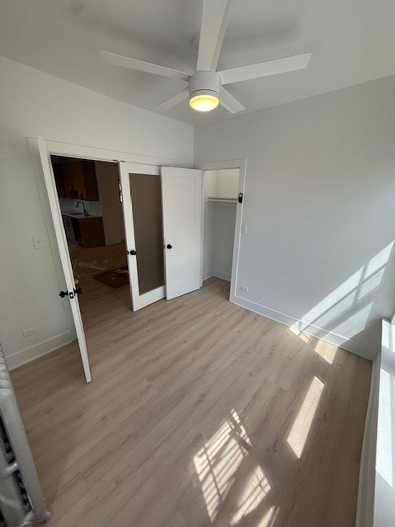 Apartment for rent at 2139 W Lunt Ave, Chicago, IL 60645