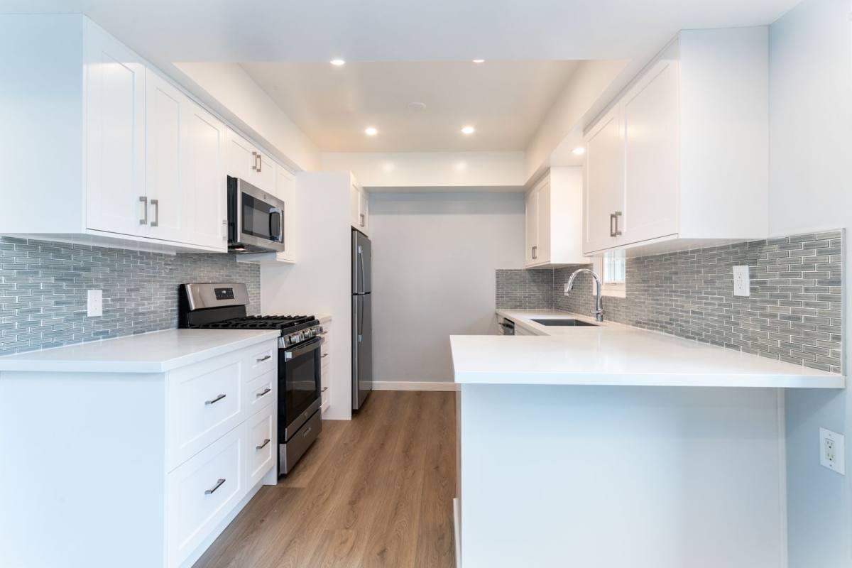 Apartment for rent at 7718 Paseo Del Rey, Playa Del Rey, CA 90293