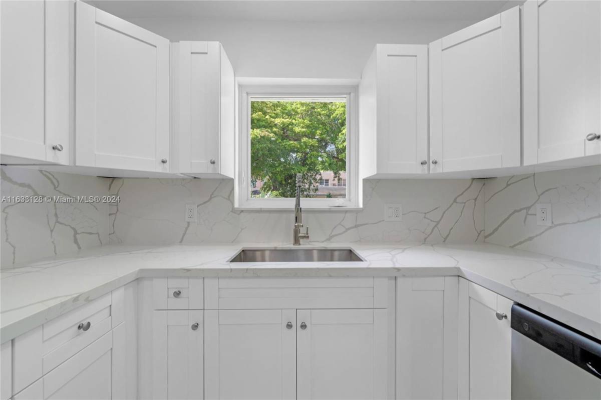 House for rent at 350 Aledo Ave, Miami, FL 33134