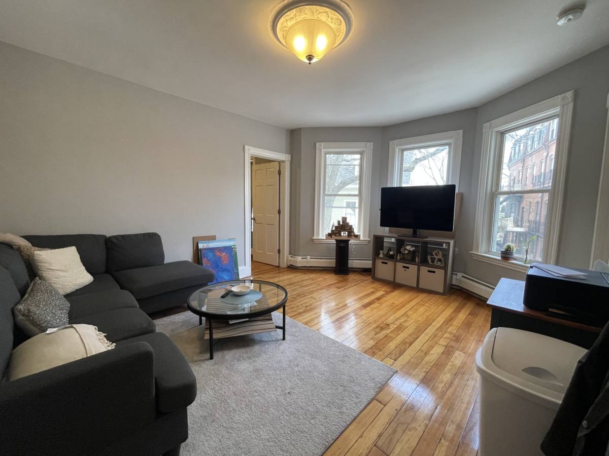 Apartment for rent at 22 Highland Ave #2, Roxbury, MA 02119