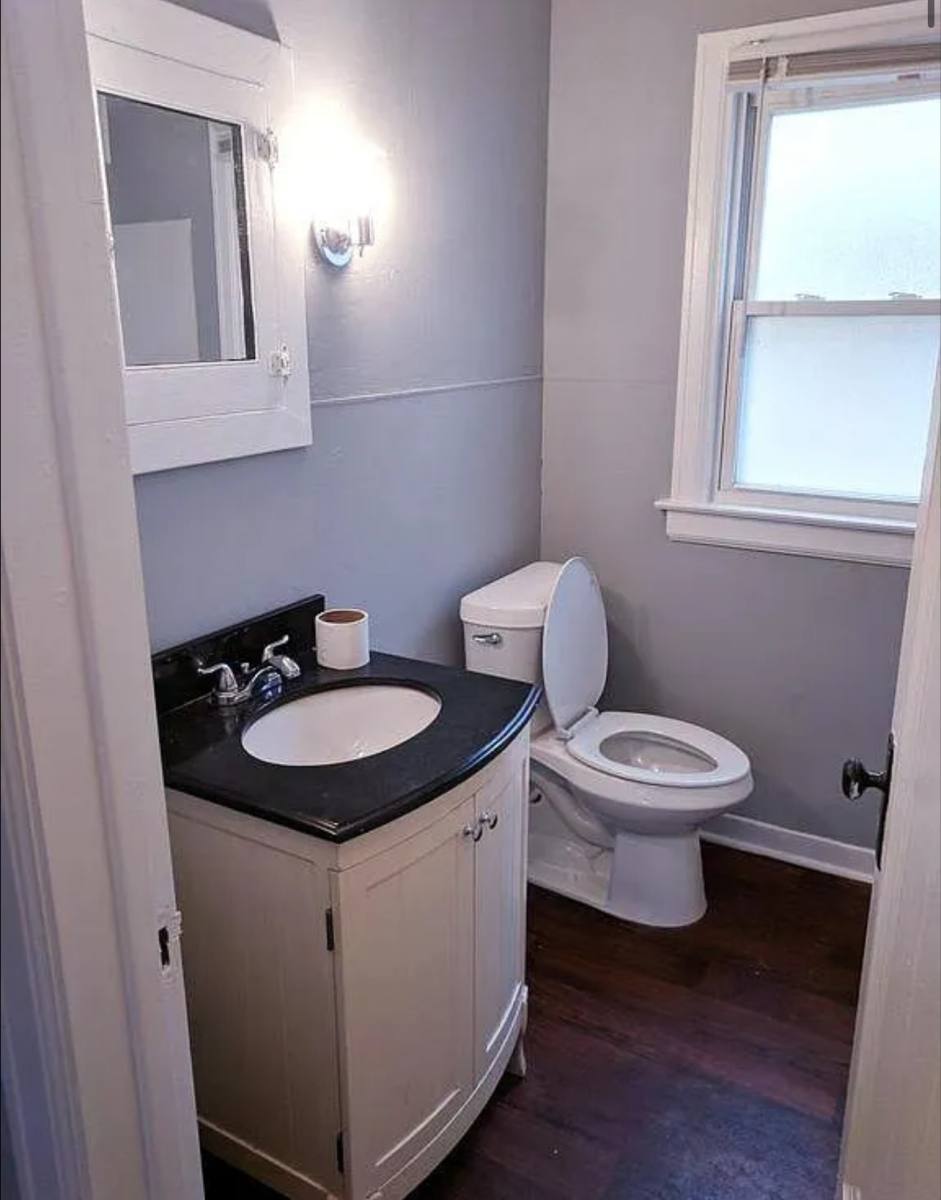 House for rent at 712 Leslie St, Lansing, MI 48912