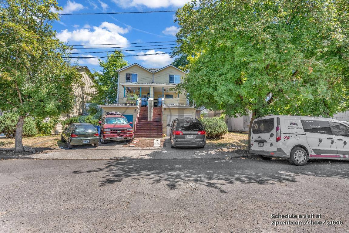 House for rent at 1526 NE 68th Ave, Portland, OR 97213