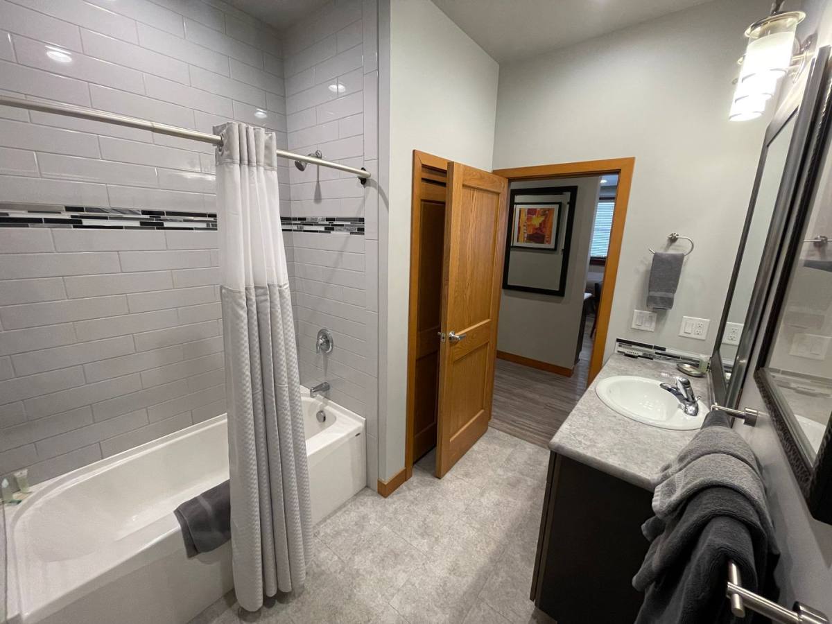 Apartment for rent at 515 E Yakima Ave, Yakima, WA 98901