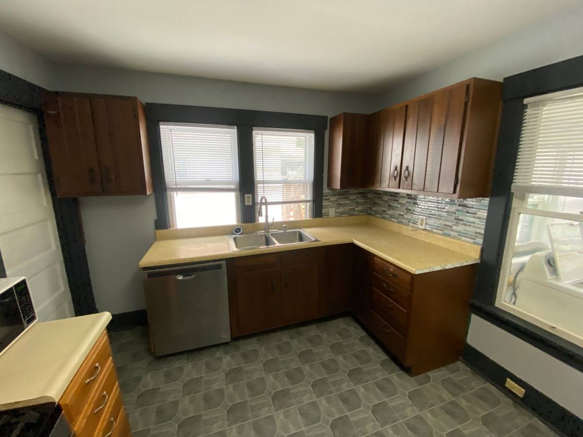 Apartment for rent at 1427 S Washington St, Bloomington, IN 47403