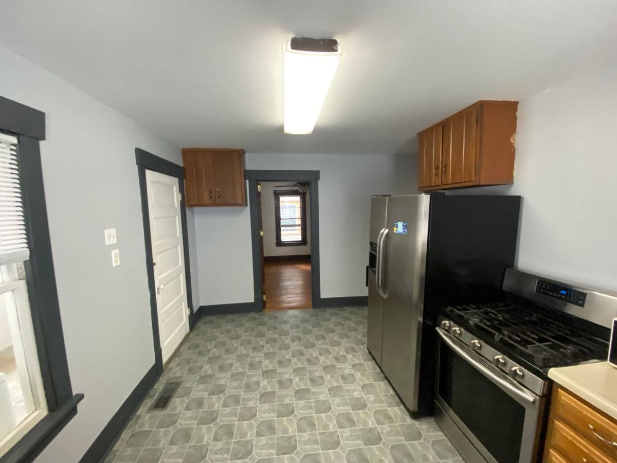 Apartment for rent at 1427 S Washington St, Bloomington, IN 47403