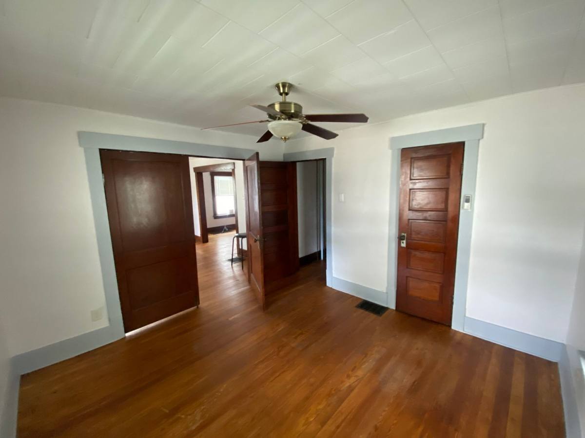 Apartment for rent at 1427 S Washington St, Bloomington, IN 47403
