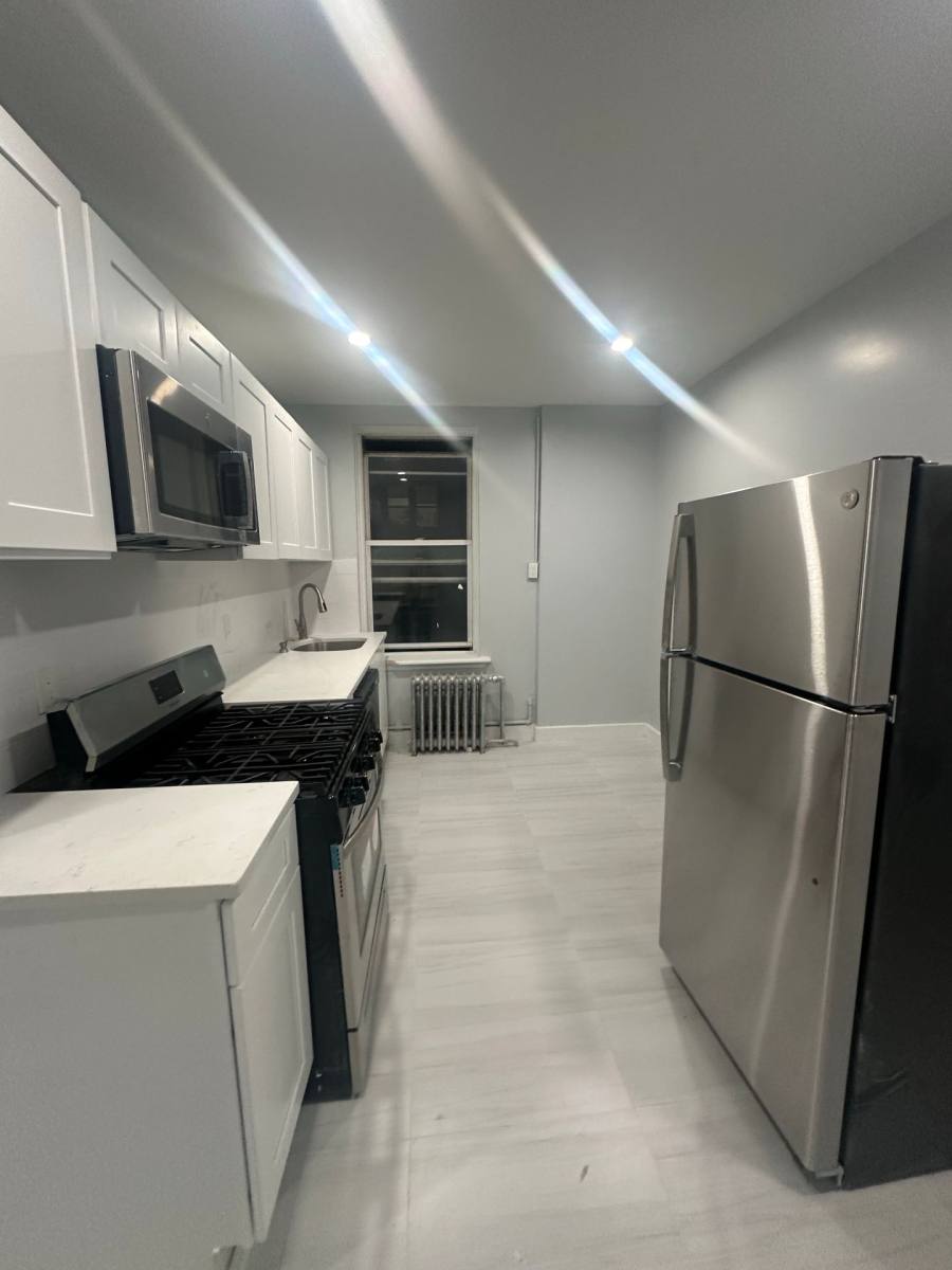 Apartment for rent at 1101 Palisade Ave, Union City, NJ 07087