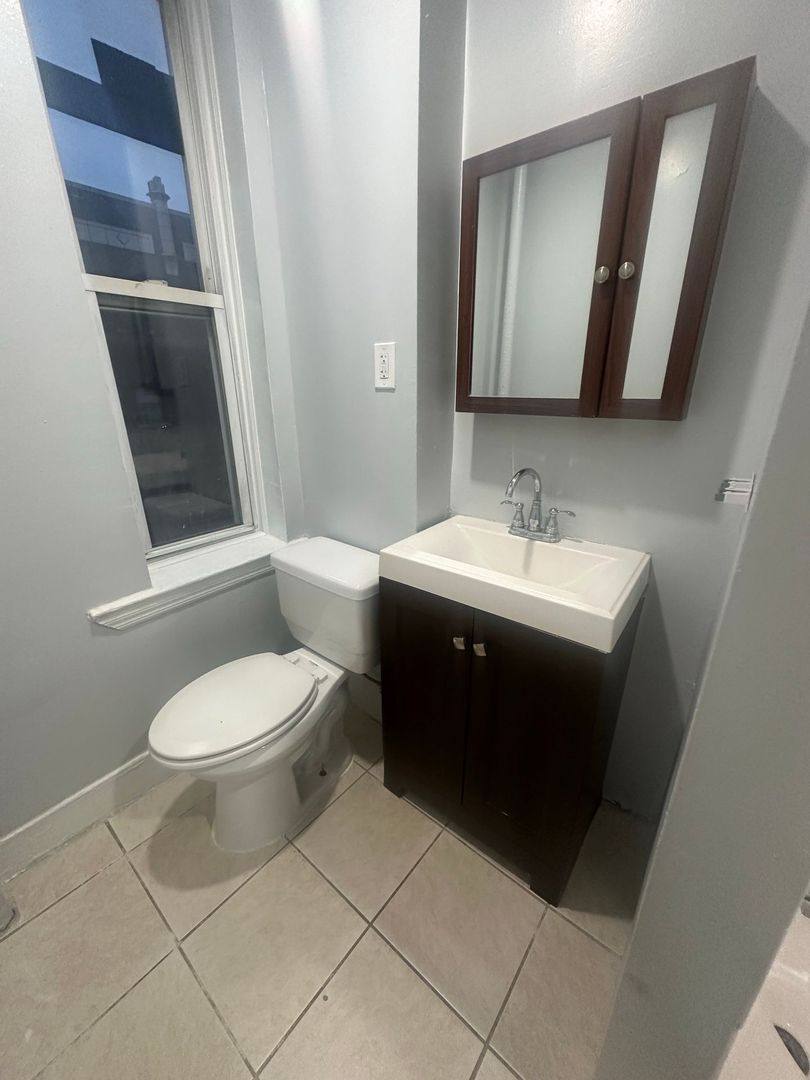 Apartment for rent at 1101 Palisade Ave, Union City, NJ 07087