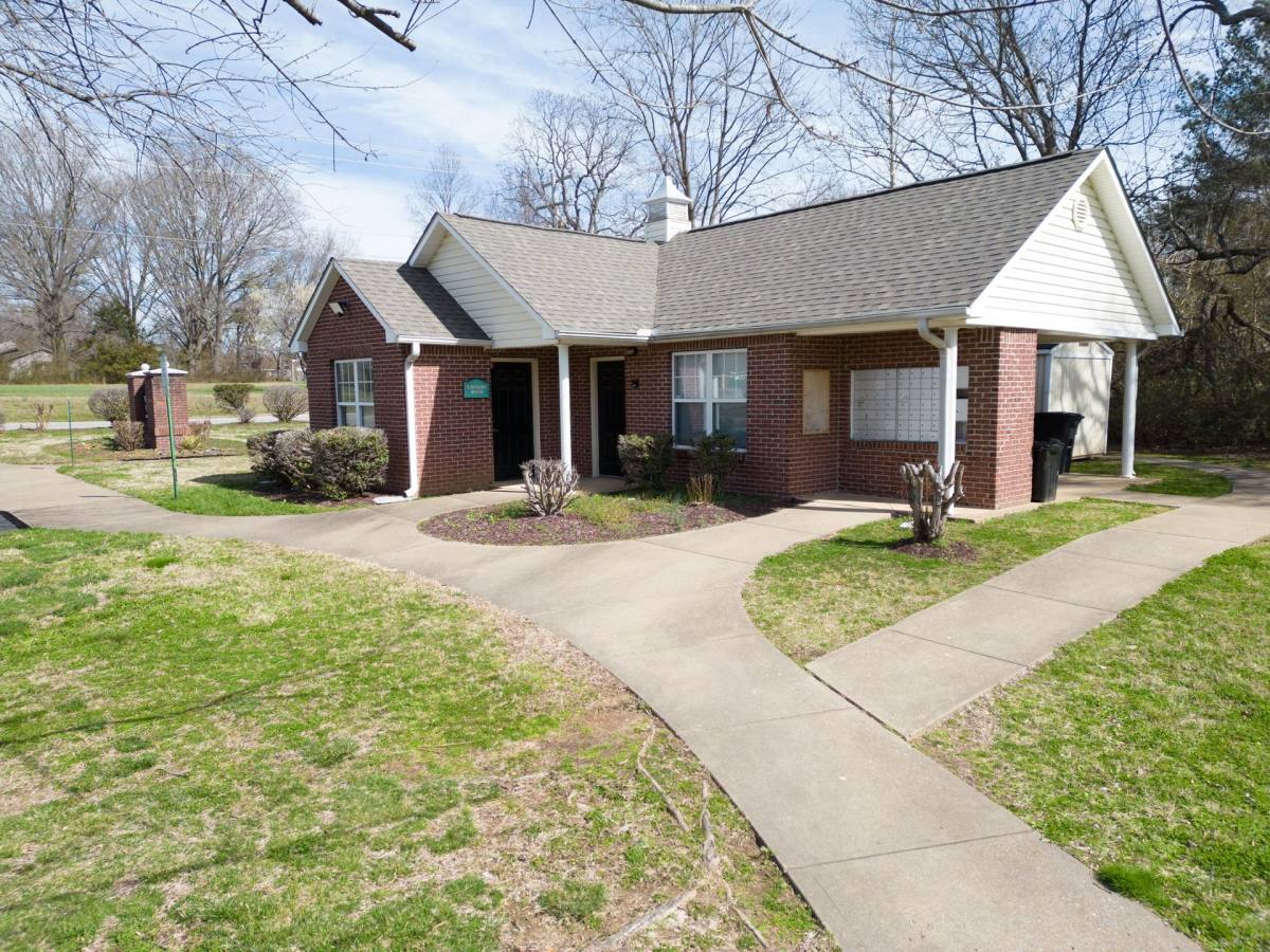 Apartment for rent at 4051 Reasons Blvd, Milan, TN 38358