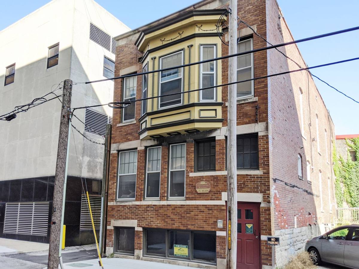 Apartment for rent at 1125 S College Ave, Bloomington, IN 47404