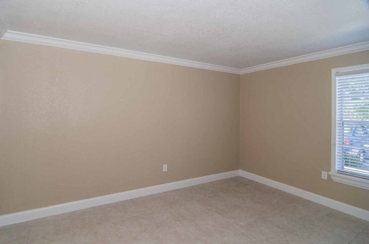 Apartment for rent at 943 W Orange Blossom Trail, Apopka, FL 32712