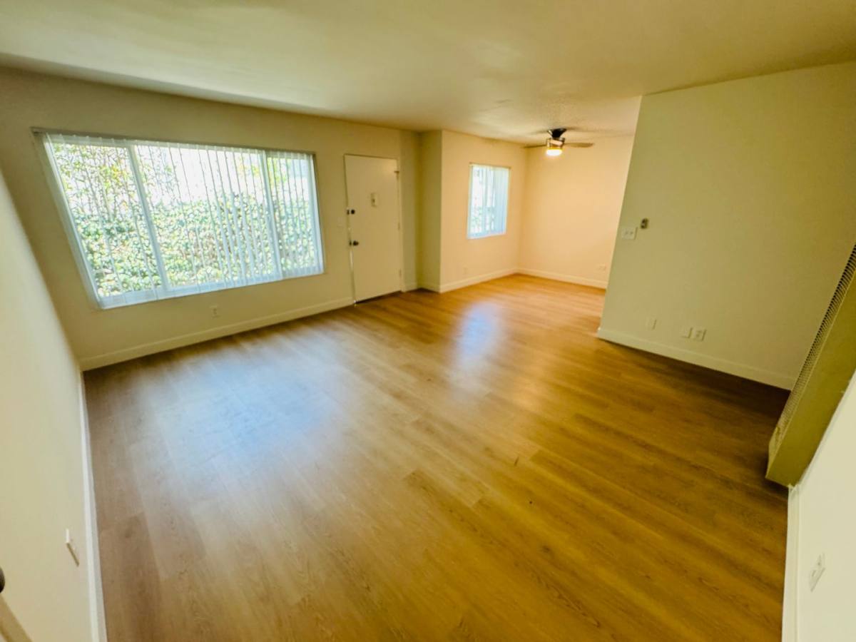 Apartment for rent at 11260 Westminster Ave, Los Angeles, CA 90066