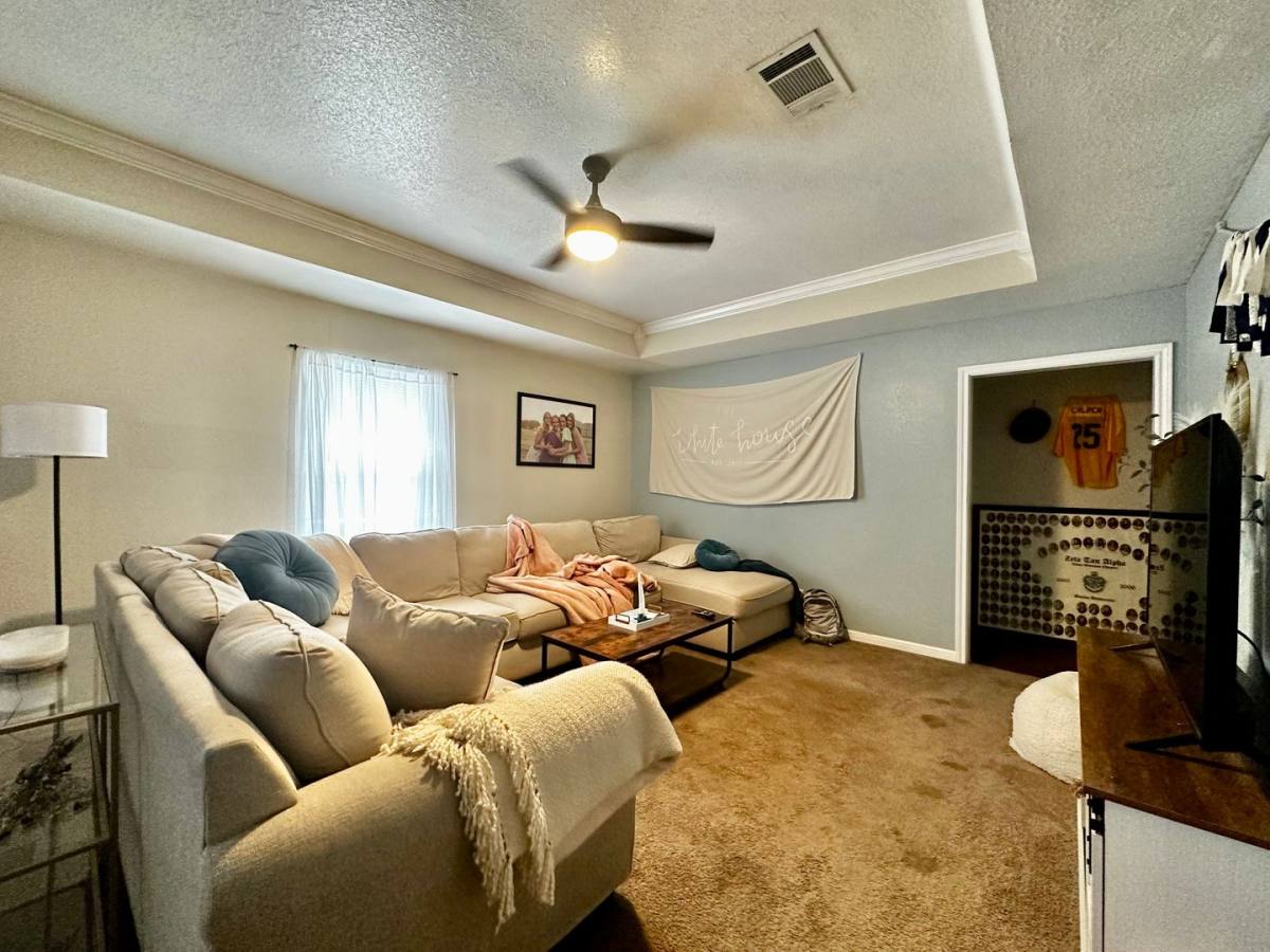 Apartment for rent at 1231 Wood Ave, Waco, TX 76706