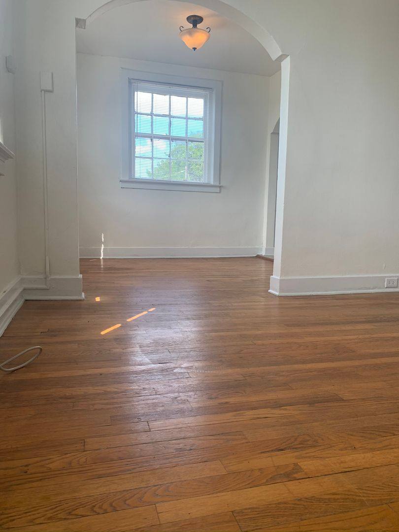 Apartment for rent at 1301 20th St S, Birmingham, AL 35205