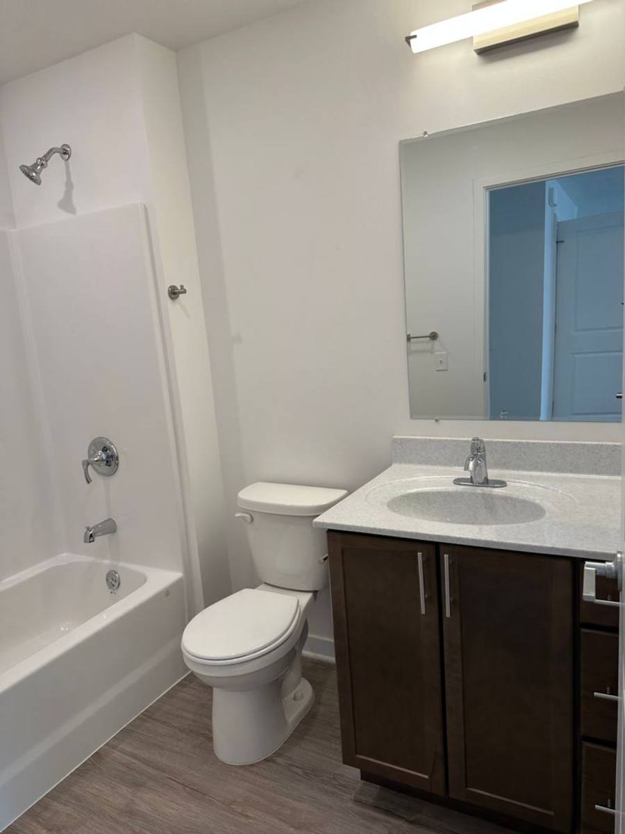 Apartment for rent at 400 N 36th St, Lincoln, NE 68503