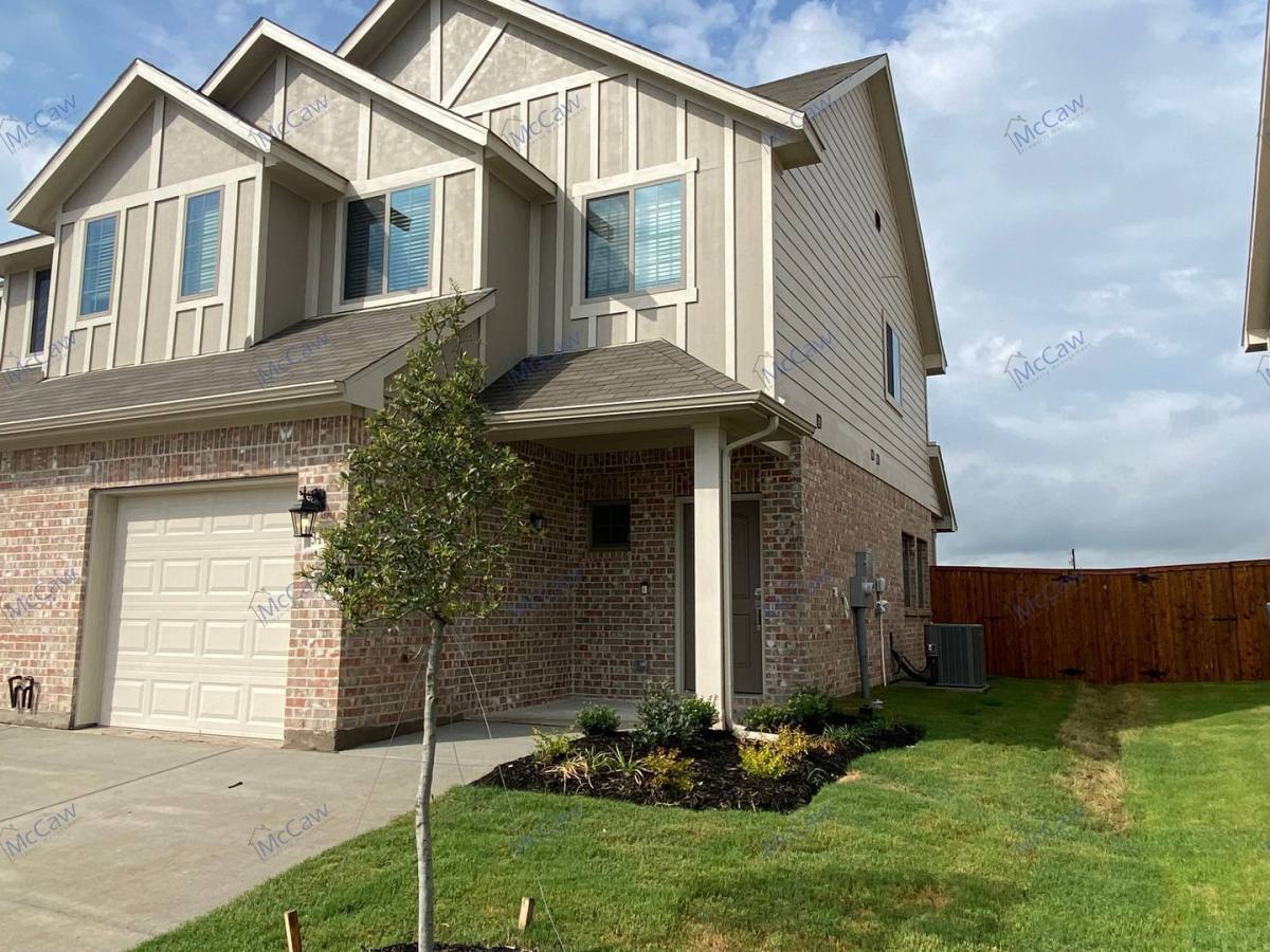 Townhouse for rent at 3100 Trina St, Wylie, TX 75098