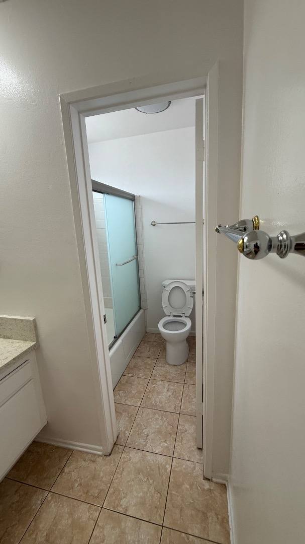 Apartment for rent at 803 W 30th St #19, Los Angeles, CA 90007