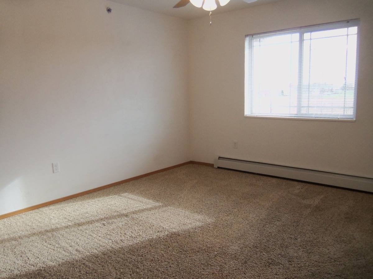 Apartment for rent at 111-127 Lamplighter Dr, Kaukauna, WI 54130
