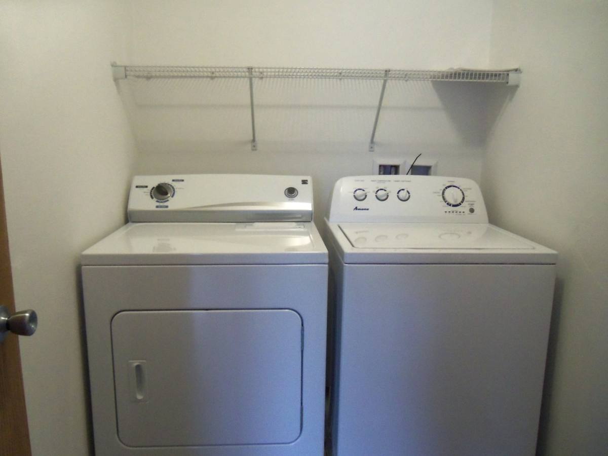 Apartment for rent at 111-127 Lamplighter Dr, Kaukauna, WI 54130
