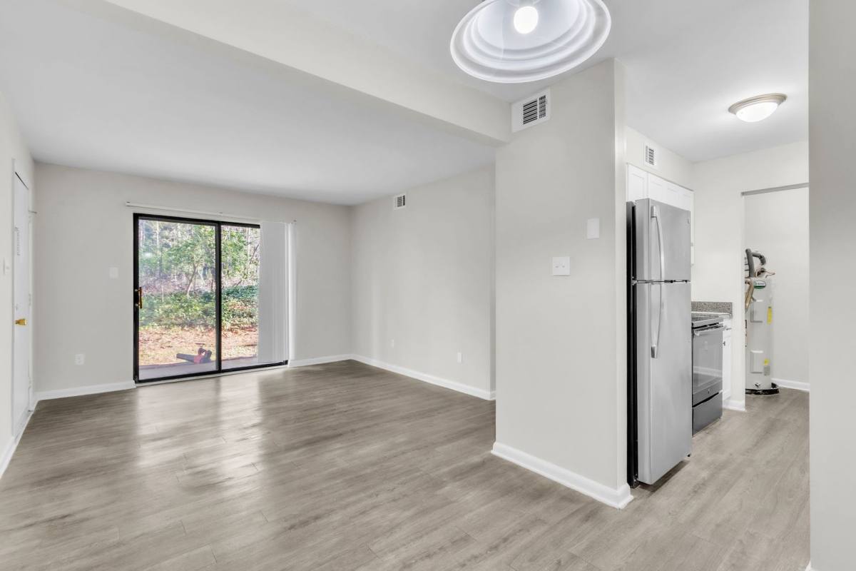 Apartment for rent at 208 N Georgia Ave, Chesnee, SC 29323