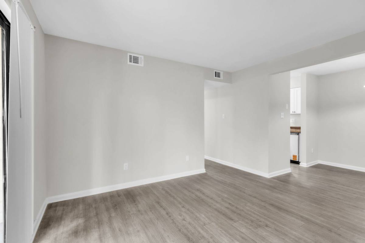 Apartment for rent at 208 N Georgia Ave, Chesnee, SC 29323