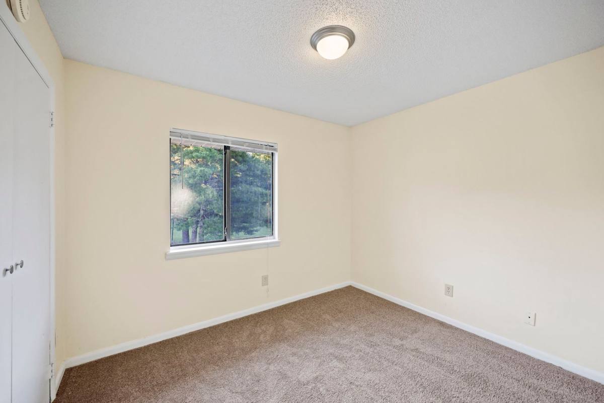 Apartment for rent at 208 N Georgia Ave, Chesnee, SC 29323