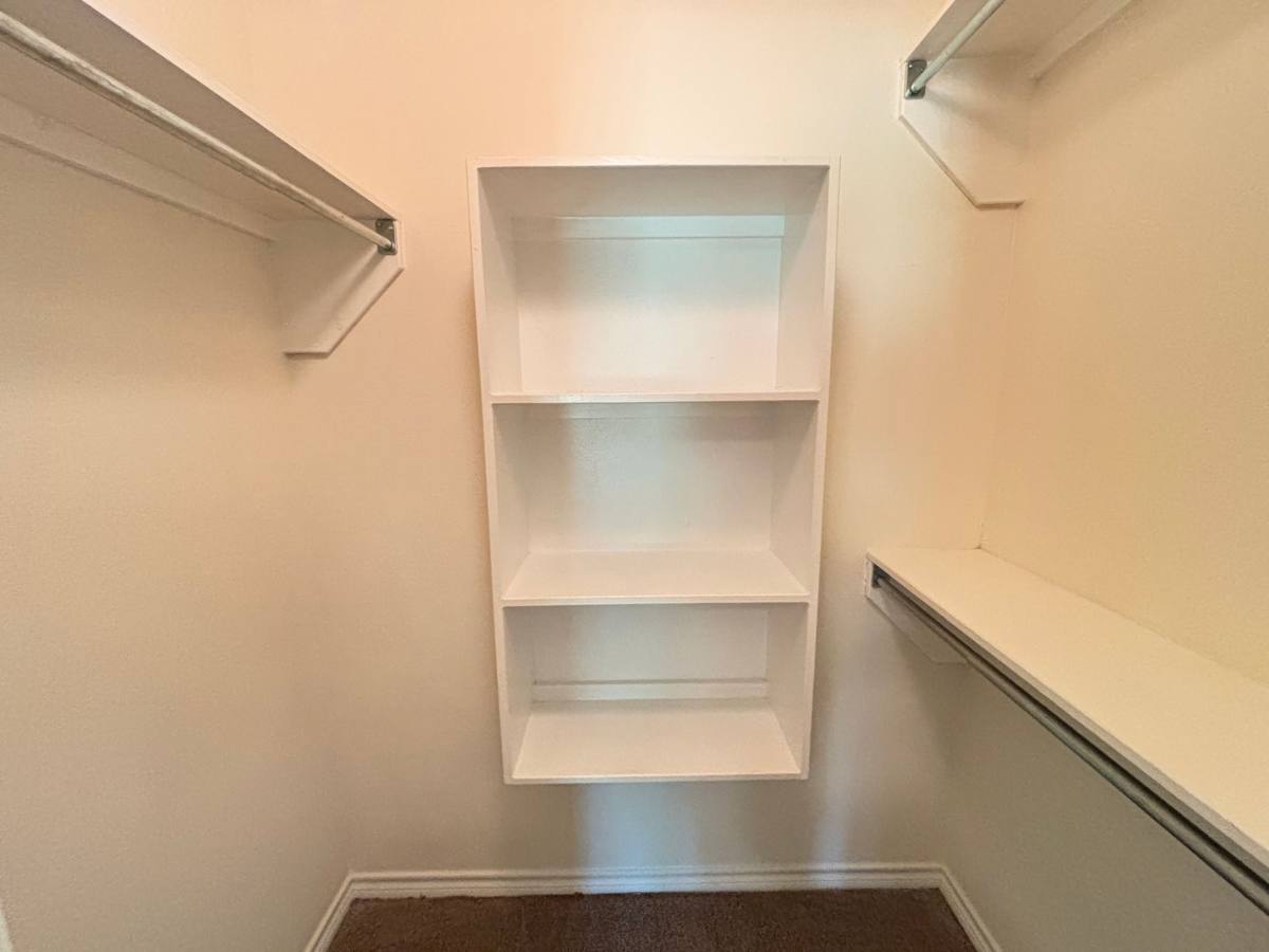 Apartment for rent at 2455 Montgomery Rd, Huntsville, TX 77340