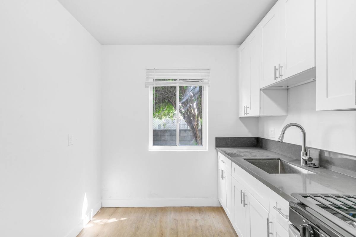 Apartment for rent at 1618 E Vernon Ave, Los Angeles, CA 90011