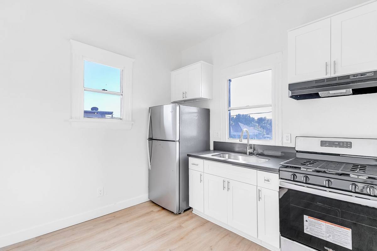 Apartment for rent at 1618 E Vernon Ave, Los Angeles, CA 90011
