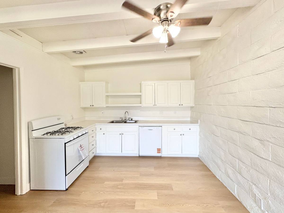 Apartment for rent at 13061 Lampson Ave, Garden Grove, CA 92840