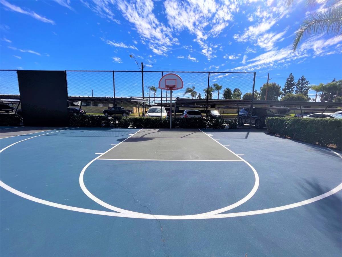 Apartment for rent at 13061 Lampson Ave, Garden Grove, CA 92840