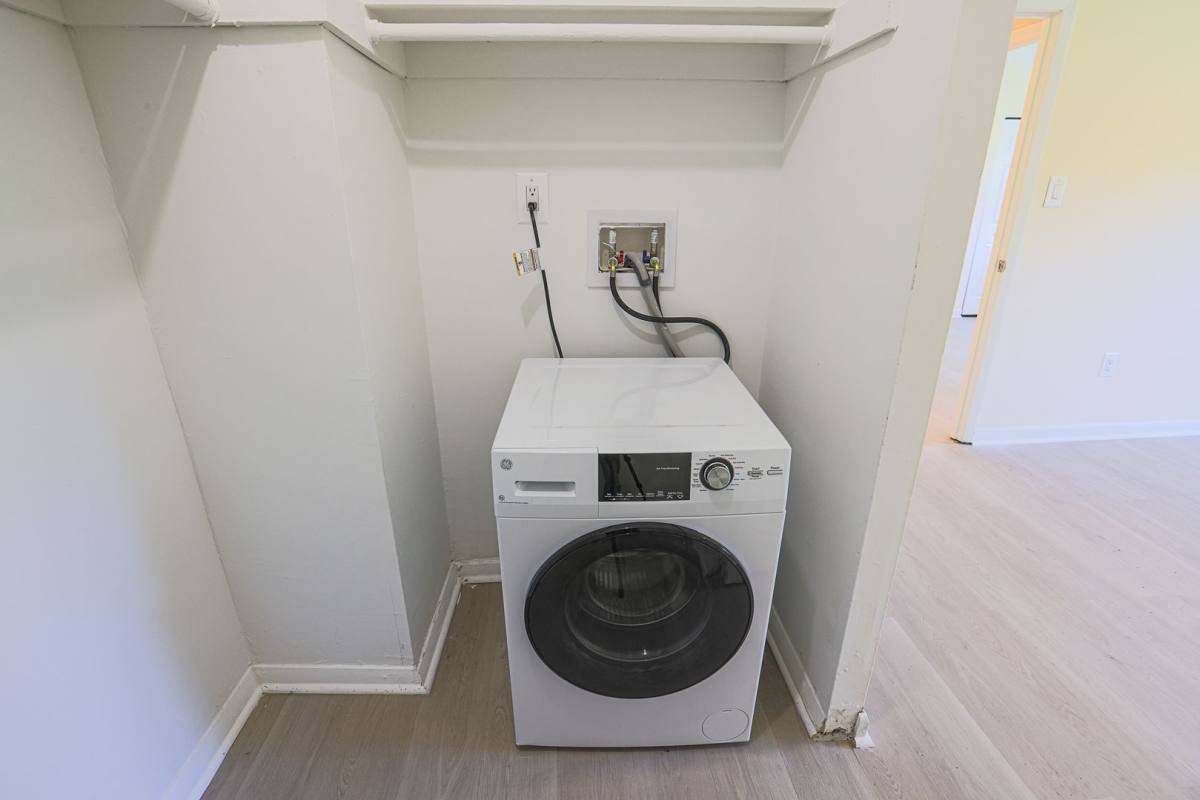 Apartment for rent at 6502 McClean Blvd, Baltimore, MD 21214