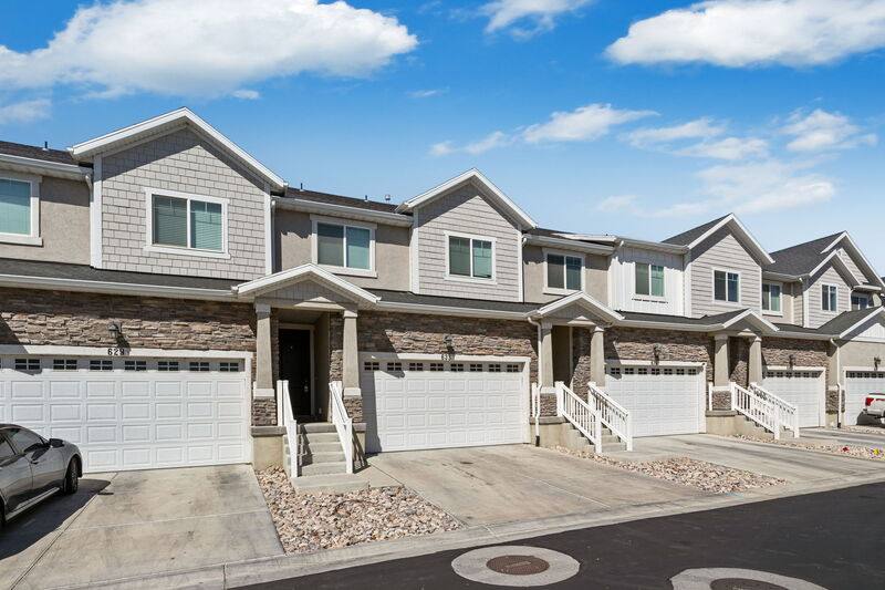 Townhouse for rent at 4357 W Bronson Lane #1, Herriman, UT 84096