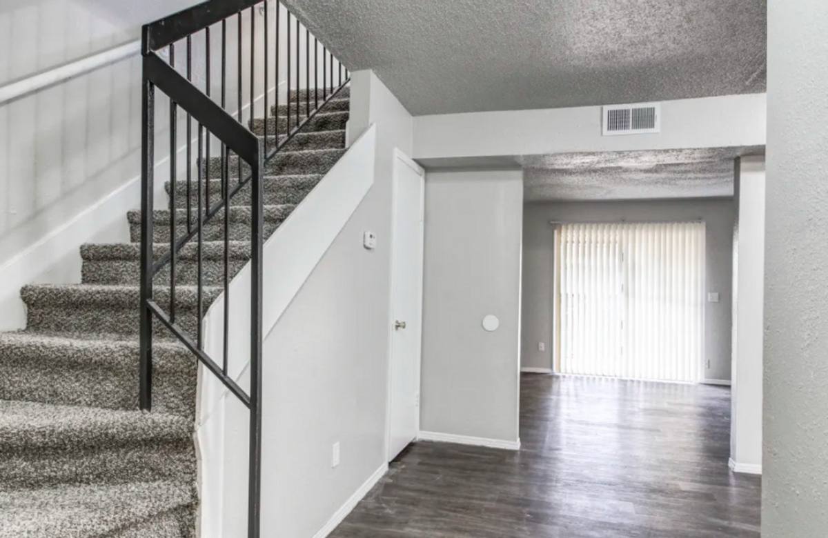 Townhouse for rent at 2600 W I 240 Service Rd, Oklahoma City, OK 73159